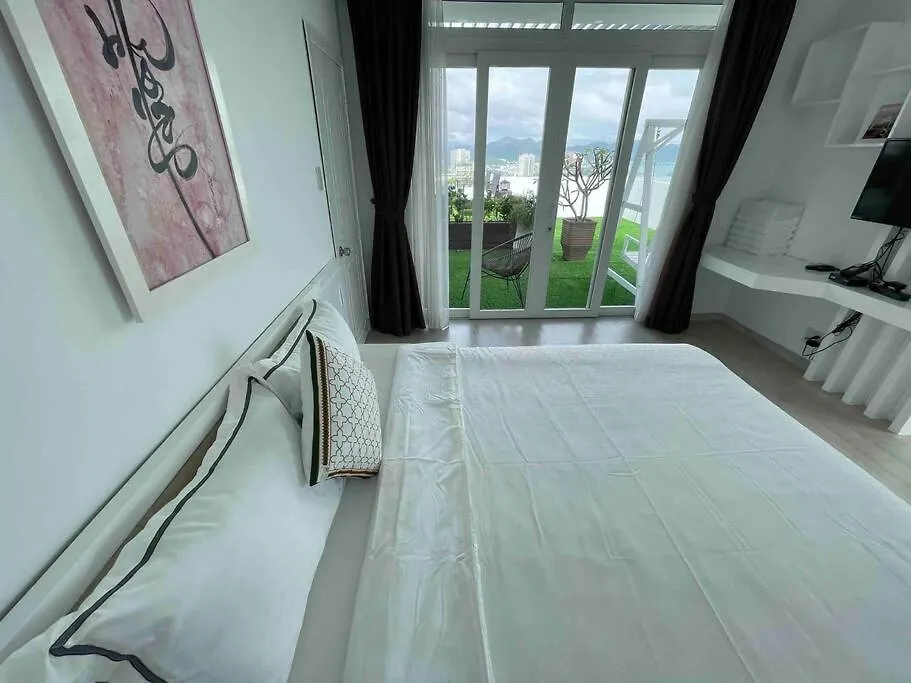 Holi Ocean Vista Sky Villa Nha Trang