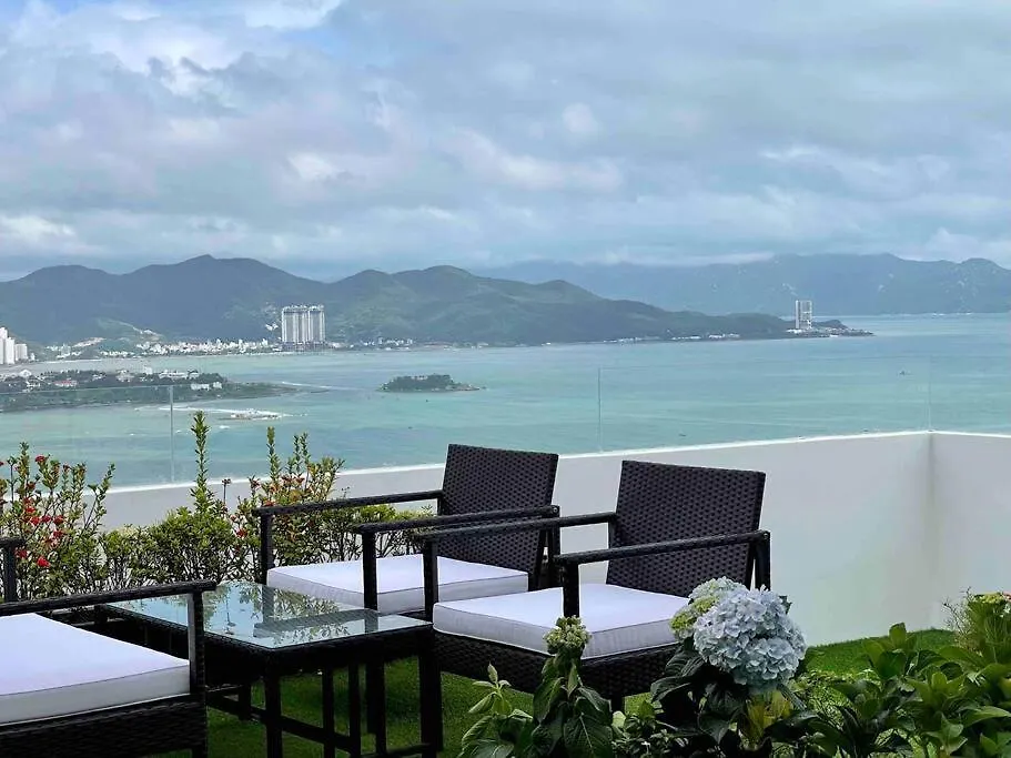 Holi Ocean Vista Sky Villa Nha Trang